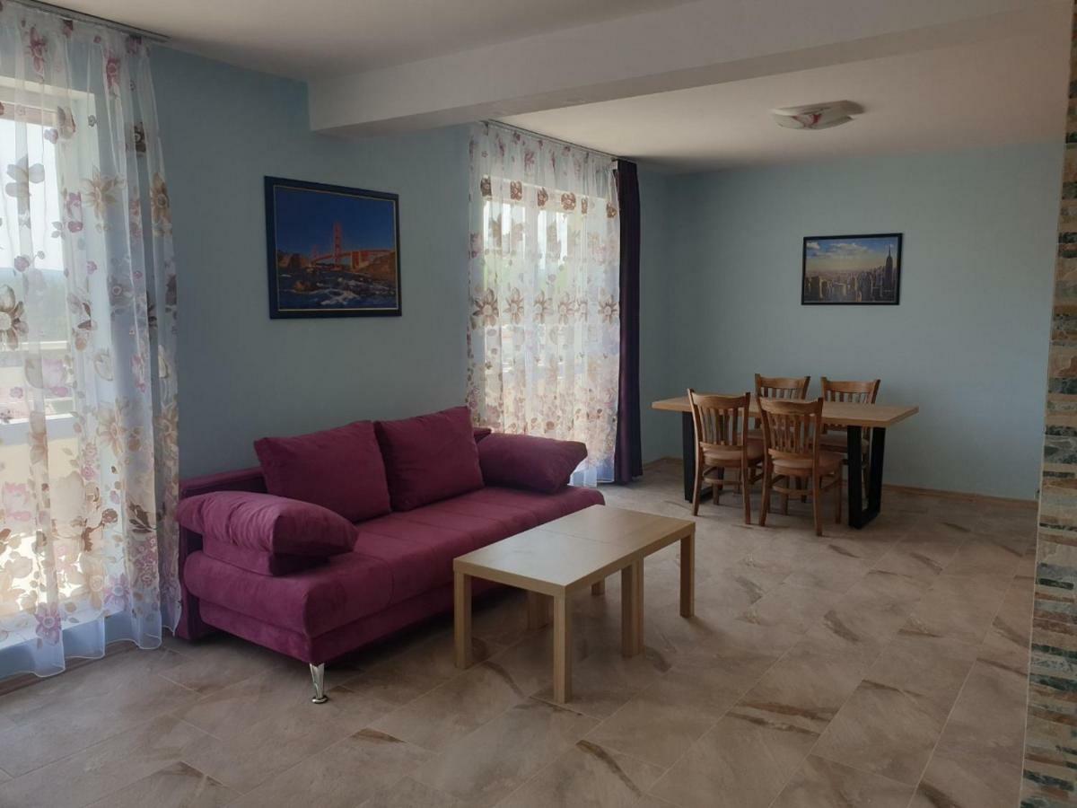 Hiora Apartments Vasiliko Zarewo Exterior foto