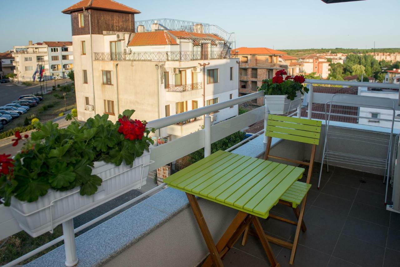 Hiora Apartments Vasiliko Zarewo Exterior foto